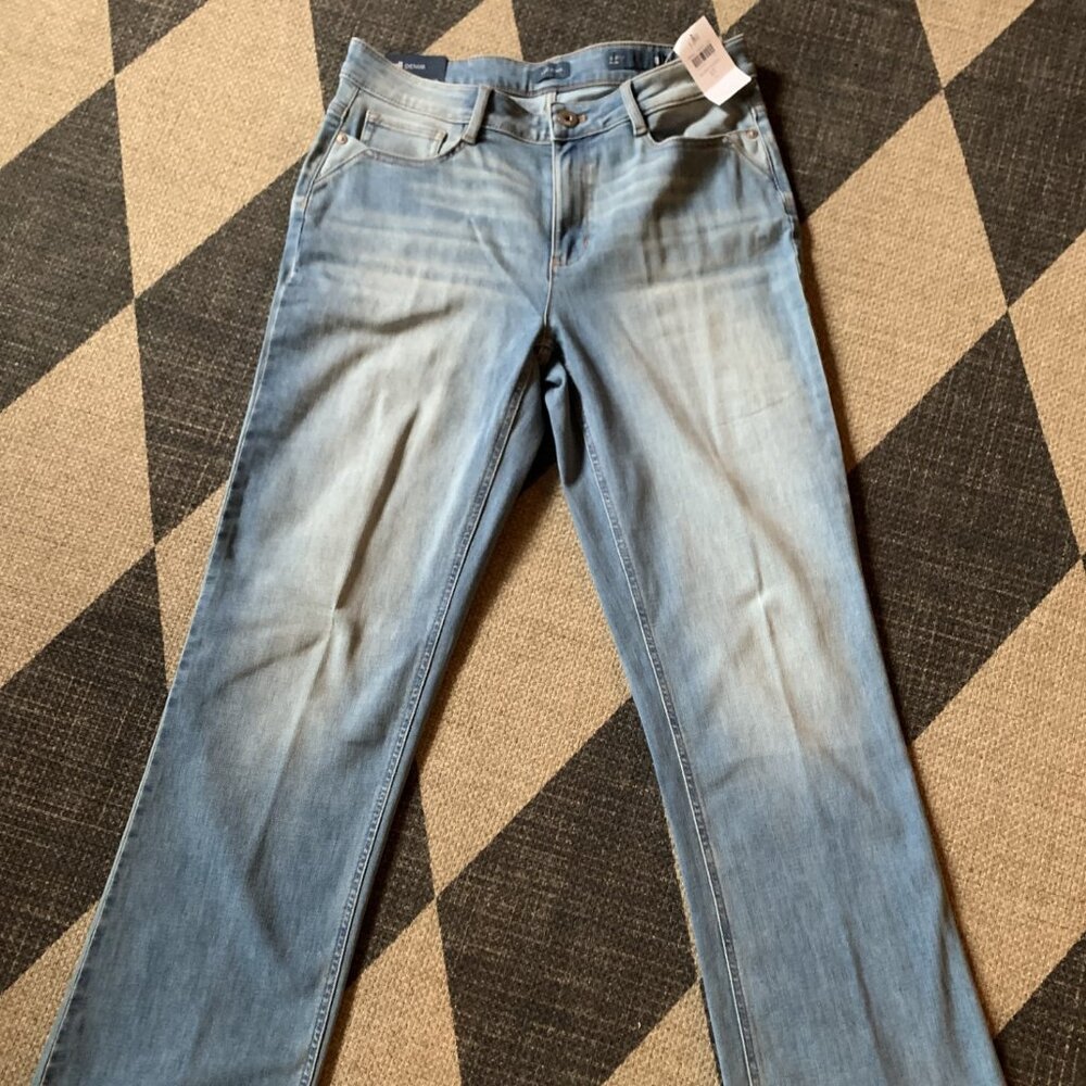 NWT $109 J.Jill barely flare bootcut denim jeans 8 Tall